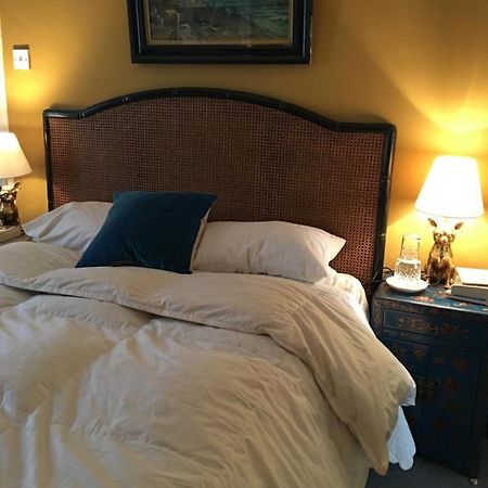 Wynberg House Bed & Breakfast Свонсі Екстер'єр фото