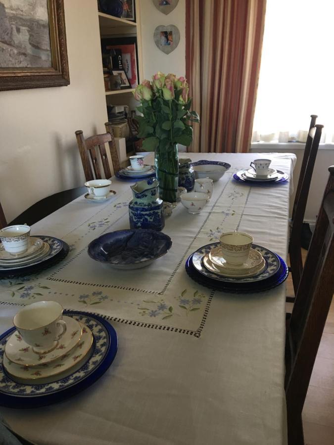 Wynberg House Bed & Breakfast Свонсі Екстер'єр фото
